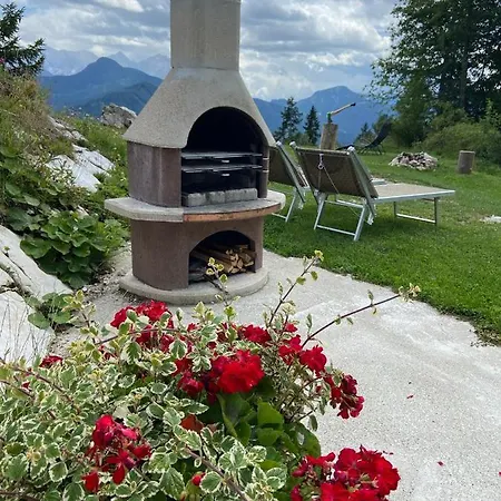 Obiralmhuette Fladung * Eisenkappel-Vellach
