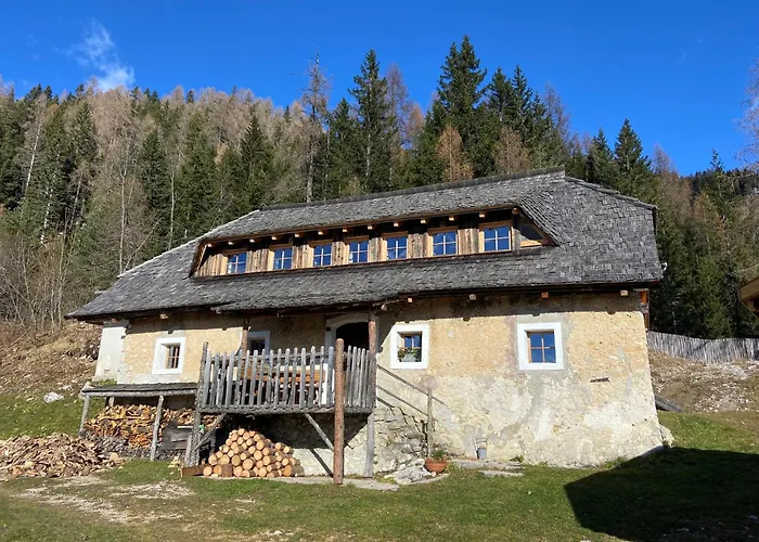 Obiralmhütte Fladung * Bad Eisenkappel