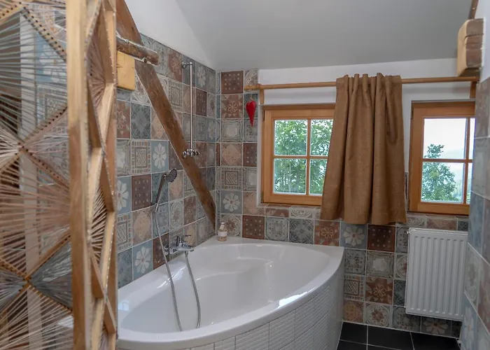 Obiralmhütte Fladung Dağ evi